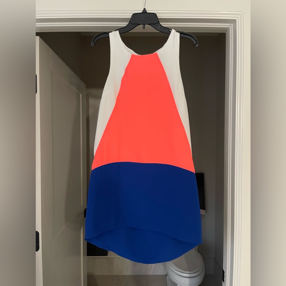 NWT Skies Are Blue Dress